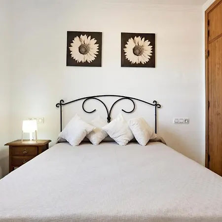 Fornell - Piscina Compartida * Conil De La Frontera