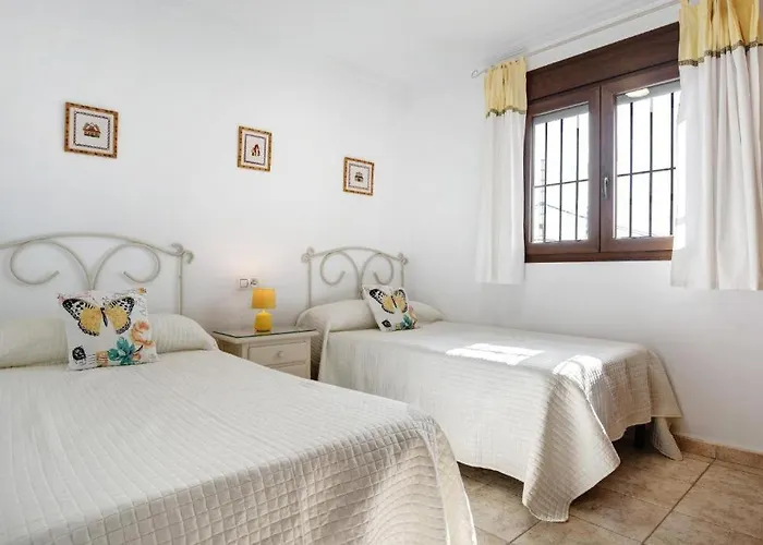 Fornell - Piscina Compartida